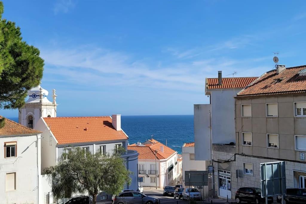 *Sea View* New 3 Bedroom Apt With Free Parking Сесимбра Екстериор снимка